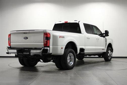 2024 Ford F-350 Lariat Super Duty