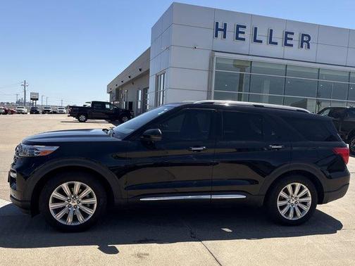 Black Metallic 2020 Ford Explorer Limited