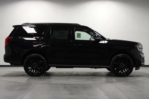 Agate Black Metallic 2026 Ford Expedition Platinum