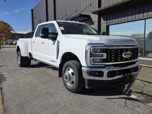 2024 Ford F-350 Lariat Super Duty