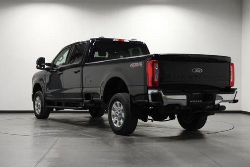 2023 Ford F-250 XLT