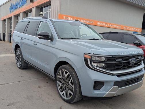 2026 Ford Expedition Platinum
