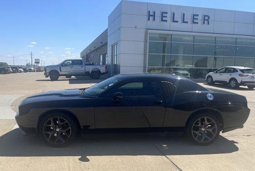 2013 Dodge Challenger SXT