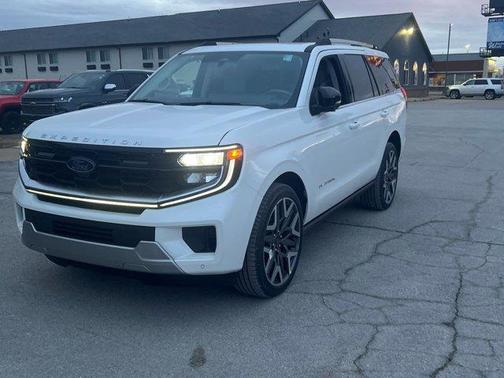 2026 Ford Expedition Platinum