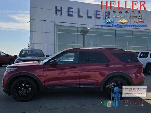 2022 Ford Explorer ST-Line