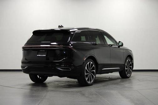2024 Lincoln Nautilus Black Label
