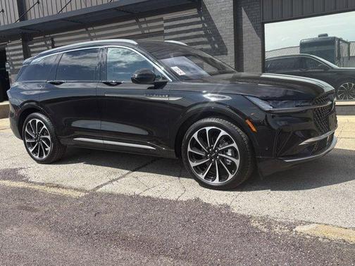 2024 Lincoln Nautilus Black Label