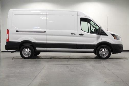 2025 Ford Transit-250 148 WB Medium Roof Cargo