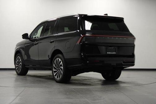 Black Metallic 2025 Lincoln Navigator Black Label