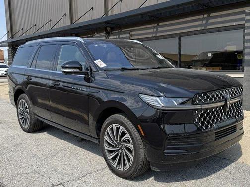 Black Metallic 2025 Lincoln Navigator Black Label