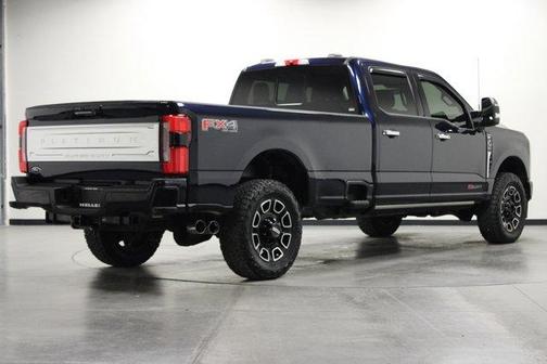 2023 Ford F-350 Platinum