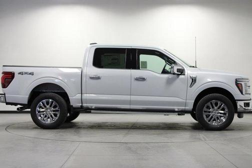 Space White Metallic 2025 Ford F-150 Lariat