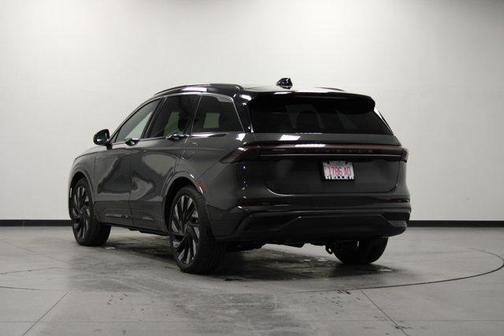 2024 Lincoln Nautilus Black Label