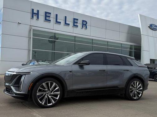 2023 Cadillac LYRIQ Luxury