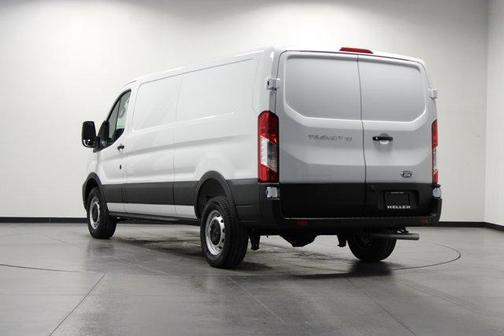 2025 Ford Transit-150 