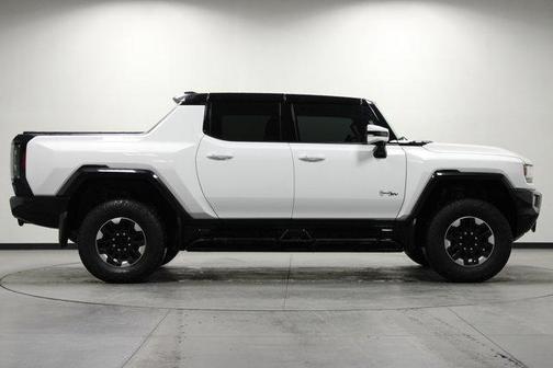 White 2023 GMC HUMMER EV Pickup 3X