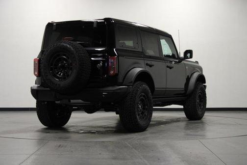 Shadow Black 2026 Ford Bronco Badlands