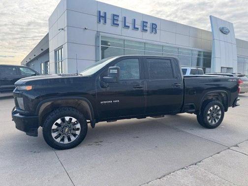 2022 Chevrolet Silverado 2500 Custom