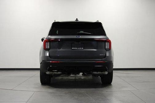 Carbonized Gray Metallic 2026 Ford Explorer ST-Line