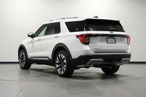 Star White 2026 Ford Explorer Platinum
