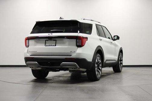 Star White 2026 Ford Explorer Platinum