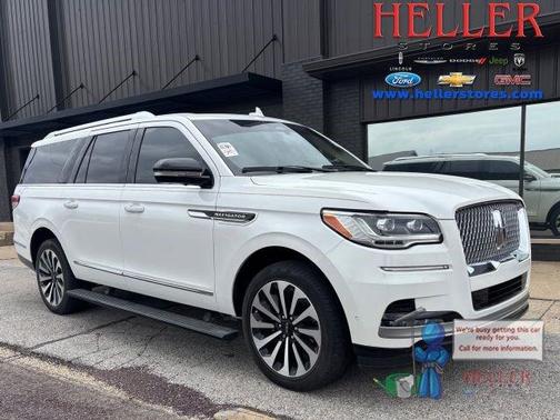 White Metallic 2023 Lincoln Navigator L Reserve