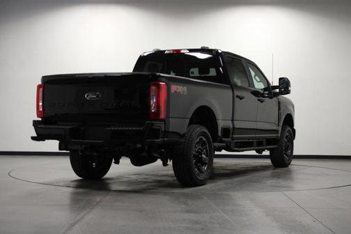 Agate Black Metallic 2026 Ford F-250 XL