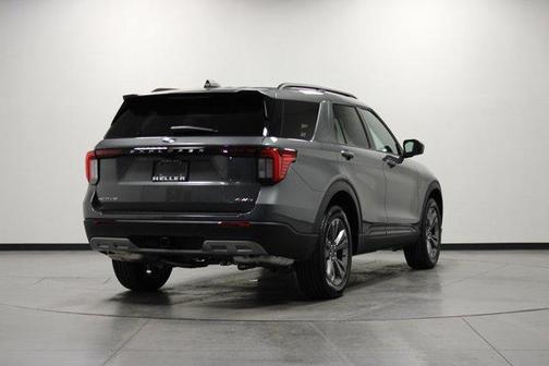 Carbonized Gray Metallic 2026 Ford Explorer Active