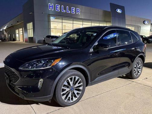 2020 Ford Escape Titanium Hybrid