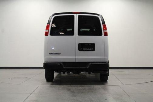2018 Chevrolet Express 2500 LS