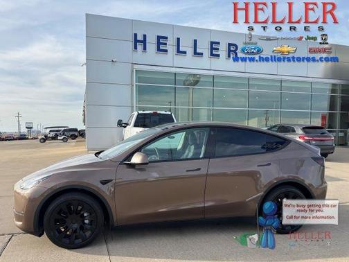 2023 Tesla Model Y Long Range