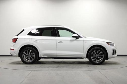 2024 Audi Q5 45 S line quattro Premium