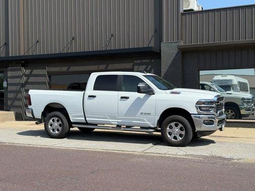 Bright White Clearcoat 2026 RAM 2500 Big Horn
