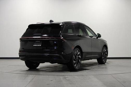 2024 Lincoln Nautilus Reserve