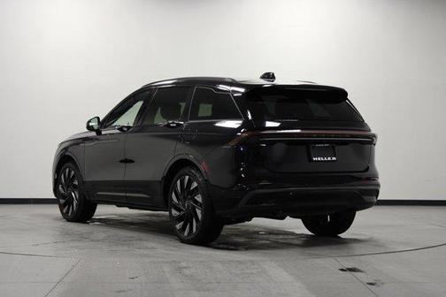 2024 Lincoln Nautilus Reserve