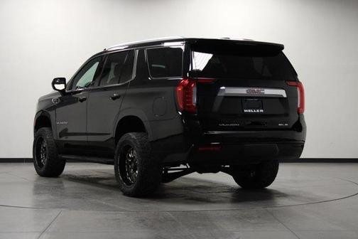 Onyx Black 2021 GMC Yukon SLE