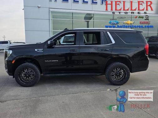 Black 2021 GMC Yukon SLE