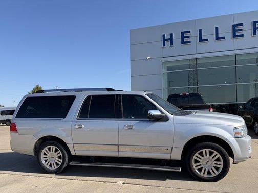 Ingot Silver Metallic 2014 Lincoln Navigator L