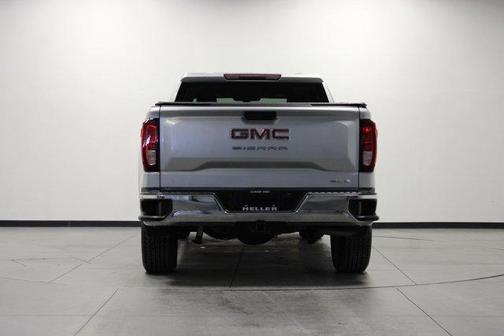 Quicksilver Metallic 2021 GMC Sierra 1500 SLE