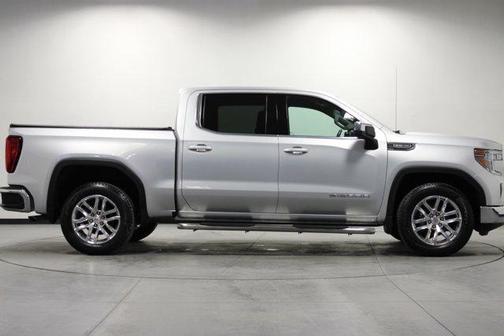 Quicksilver Metallic 2021 GMC Sierra 1500 SLE