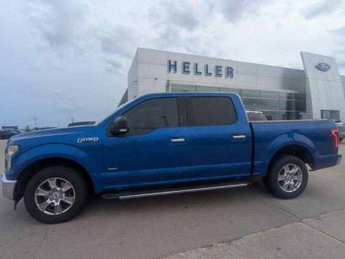 Lightning Blue 2017 Ford F-150 XLT
