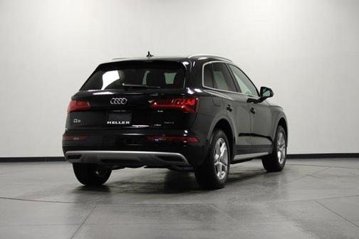 Brilliant Black 2019 Audi Q5 2.0T Premium