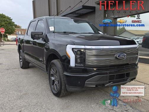 2023 Ford F-150 Lightning LARIAT