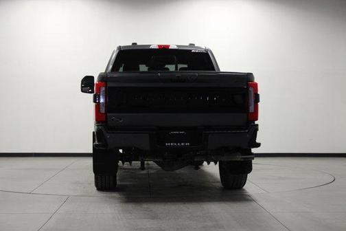 2025 Ford F-350 Platinum