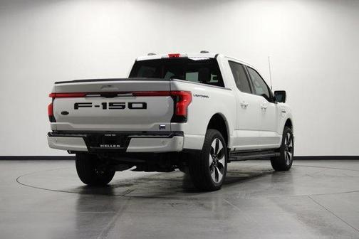 2022 Ford F-150 Lightning Platinum