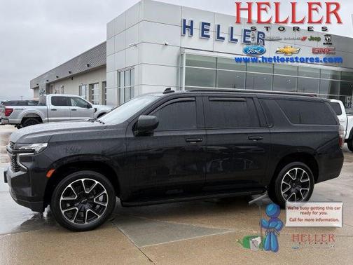 2023 Chevrolet Suburban RST