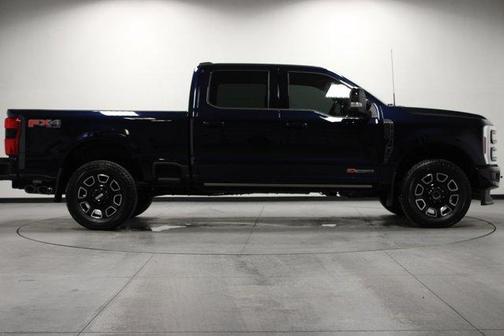 2025 Ford F-250 Platinum