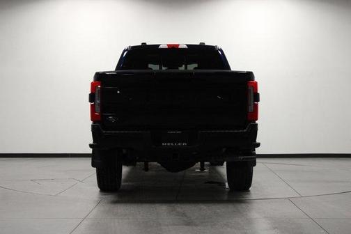 2025 Ford F-250 Platinum