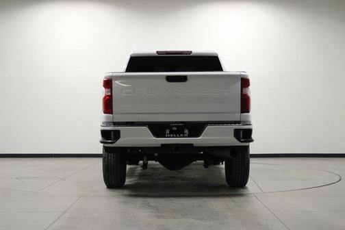 2022 Chevrolet Silverado 2500 Custom