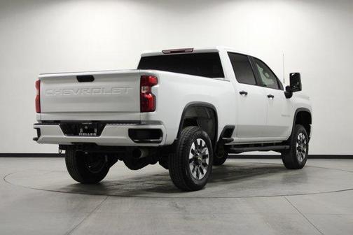2022 Chevrolet Silverado 2500 Custom